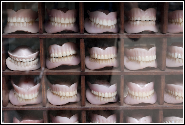 dentiers nepal