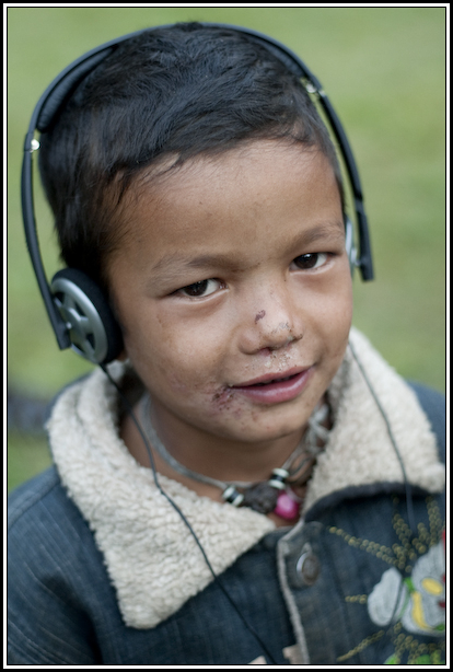 garcon musique nepal
